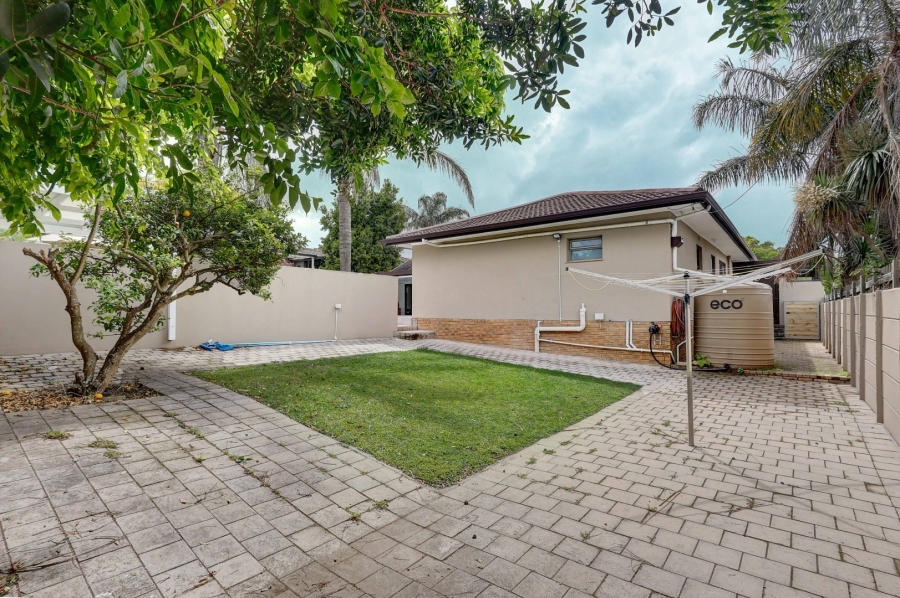 4 Bedroom Property for Sale in Loevenstein Western Cape